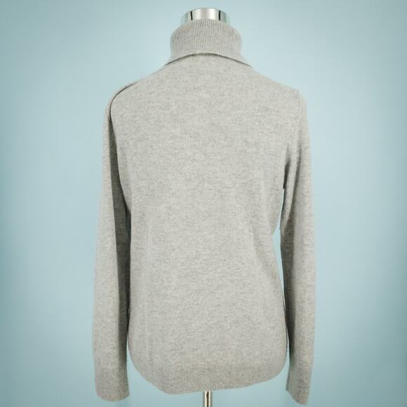 Talbots Size Medium M Grey Gray Turtleneck Long Sleeve Soft Cashmere Sweater - Picture 2 of 5
